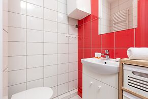 Elegant & Homely Apartment by Renters