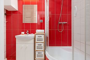 Elegant & Homely Apartment by Renters