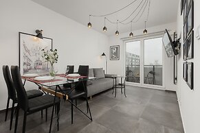 Minimalist Apartment Warsaw by Renters