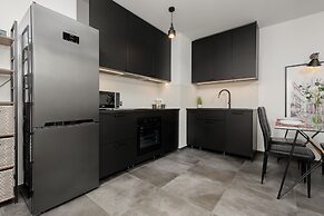 Minimalist Apartment Warsaw by Renters