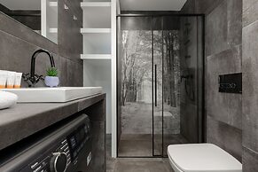 Minimalist Apartment Warsaw by Renters