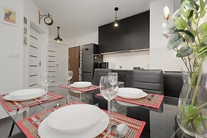 Minimalist Apartment Warsaw by Renters