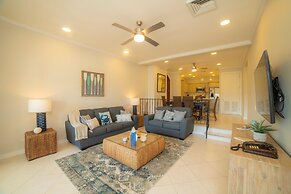 Colina 7C - 3 bdr 2 Bath