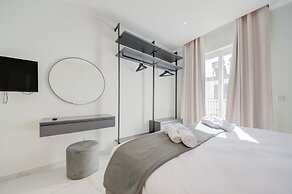 Mayfair by Premier Suites MT