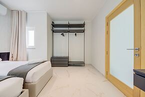 Mayfair by Premier Suites MT