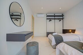 Mayfair by Premier Suites MT