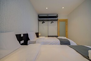 Mayfair by Premier Suites MT