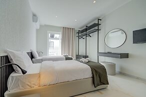 Mayfair by Premier Suites MT