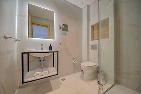 Mayfair by Premier Suites MT