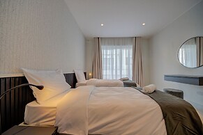 Mayfair by Premier Suites MT