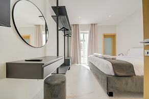 Mayfair by Premier Suites MT