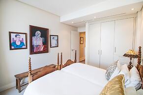 Waterfront Marina 2 Bedroom Yacht View