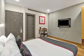 Hotel Consulate By BookMeriHotel