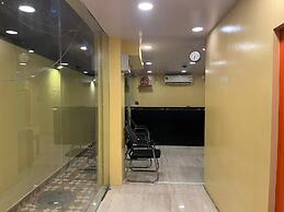 Hotel Consulate By BookMeriHotel