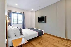 Hotel Consulate By BookMeriHotel