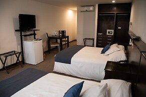 AVANTI HOTEL & CONVENTION CENTER