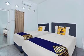OYO Life 3119 Hotel Kurnia