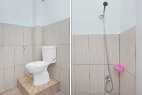 OYO Life 3119 Hotel Kurnia