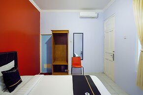 OYO Life 3301 Pondok Eyang Obi