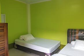 OYO 3487 Es Em Je Residence