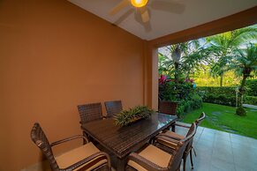 Veranda 5F - 2 bdr 2 Bath