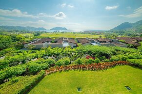 Miramar 5D -3 Bedr 3 Bath Ocean View