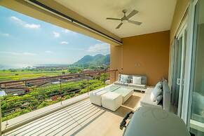Miramar 5D -3 Bedr 3 Bath Ocean View