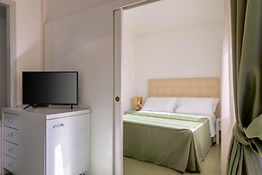 Residence with pool in Marina di Cecina