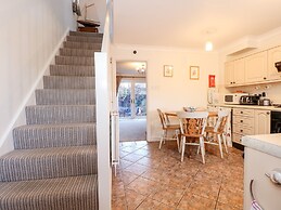 1 Crowlands Cottages