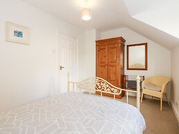 1 Crowlands Cottages