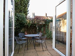 1 Crowlands Cottages