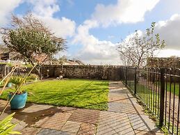 5 The Old Smokehouse