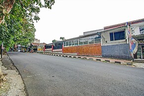 OYO Life 90077 Live Homestay