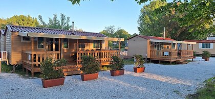 Comfortable Campsite-chalet G12 Tuscany Near sea