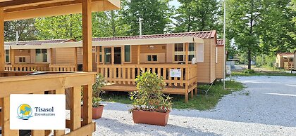 Comfortable Campsite-chalet G12 Tuscany Near sea