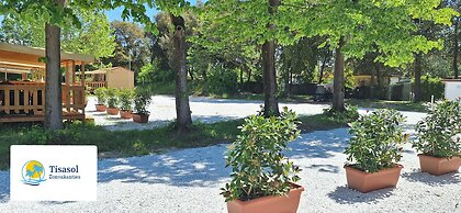 Comfortable Campsite-chalet G12 Tuscany Near sea