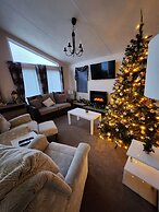 Evergreen Pines Cayton Bay Holiday Park