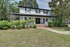Chic Georgia Getaway w/ Pool & Deck, Near Beaches!