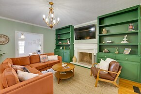 Chic Georgia Getaway w/ Pool & Deck, Near Beaches!