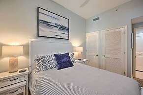Luxe Naples Bay Resort Condo: Near Fifth Ave!