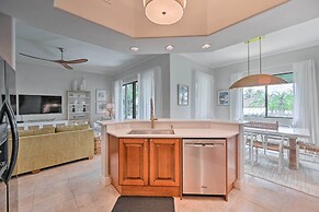 Luxe Naples Bay Resort Condo: Near Fifth Ave!