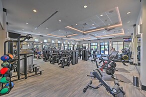 Luxe Naples Bay Resort Condo: Near Fifth Ave!