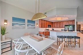 Luxe Naples Bay Resort Condo: Near Fifth Ave!
