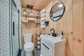 Lakefront Kalkaska Cottage w/ Fire Pit!