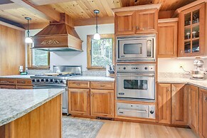 Milton Hidden Gem w/ Pool, Hot Tub & Fireplace!