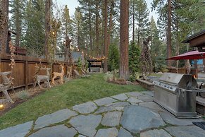 Lake Star by Avantstay Hot Tub, Walk to Beach