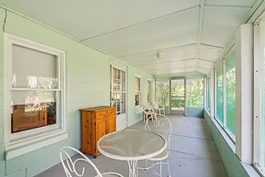 Floral City Vacation Rental ~ 1 Mi to Boat Ramp!