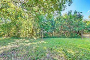 Floral City Vacation Rental ~ 1 Mi to Boat Ramp!