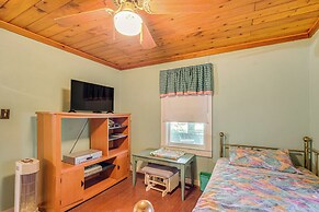 Floral City Vacation Rental ~ 1 Mi to Boat Ramp!