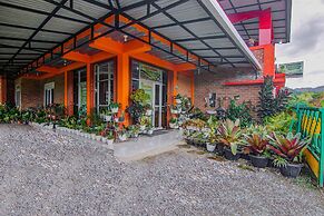 OYO 90506 Bunga Sonsang Homestay Syariah